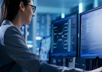 Limbile străine te apropie de joburi