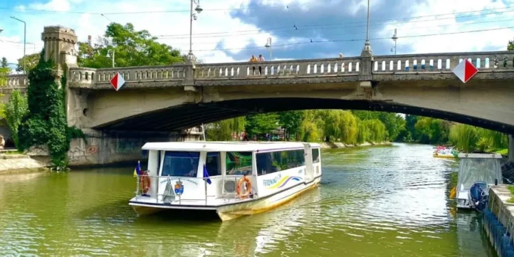 Cu Vaporetto spre Sânmihaiu Român