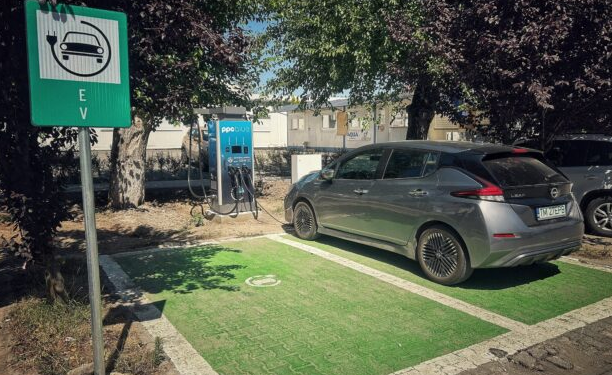 Dumbrăvița investește în mobilitate verde: Stații noi pentru mașini electrice