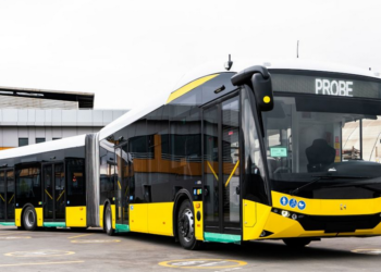 Autobuz electric articulat și stații de încărcare, investiție de 3,4 milioane de lei la Timișoara