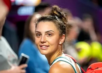 J.Cristian în turul al treilea