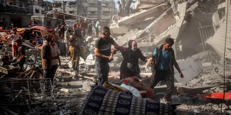 Gaza invadată de trupele israelene