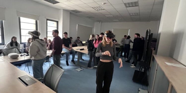 Studenții UPT revoluționează piața muncii