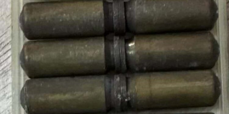 Cartușe… second-hand la piața din Făget