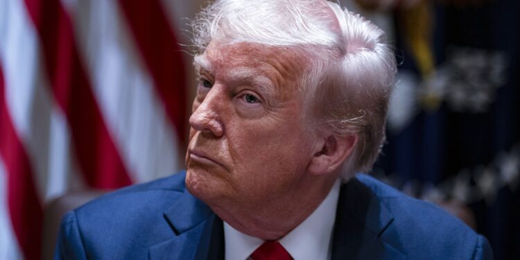 Trump, cel schimbător