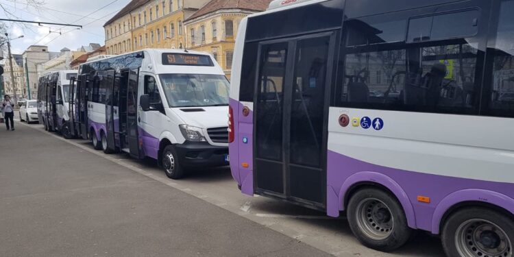 Transport școlar asigurat pentru 4.000 de elevi din Timiș