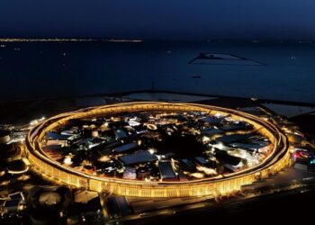 MARE SUCCES ROMÂNESC LA OSAKA