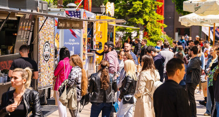 Picnic la Iulius Town