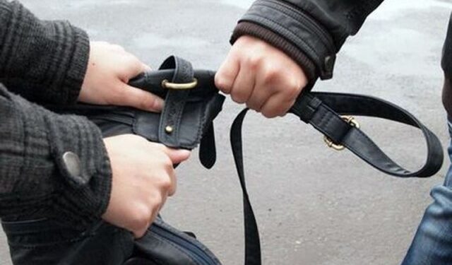 Tâlhărie la ceas de seară pe bulevardul Liviu Rebreanu