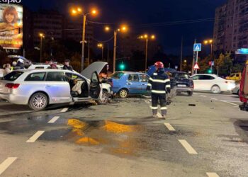 Patru mașini implicate într-un accident la Timișoara