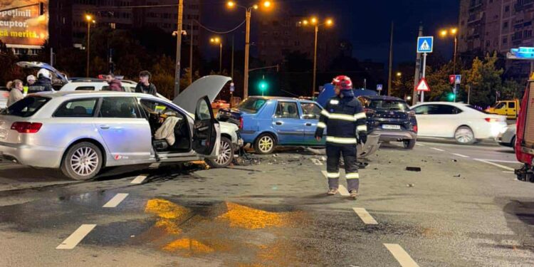 Patru mașini implicate într-un accident la Timișoara