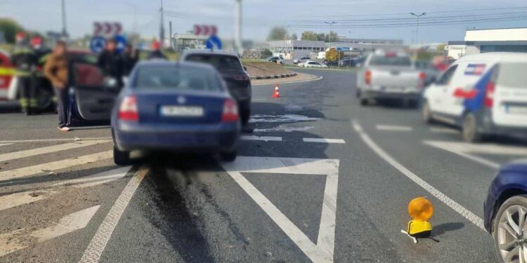 Septuagenar la spital, după ce a provocat un accident rutier