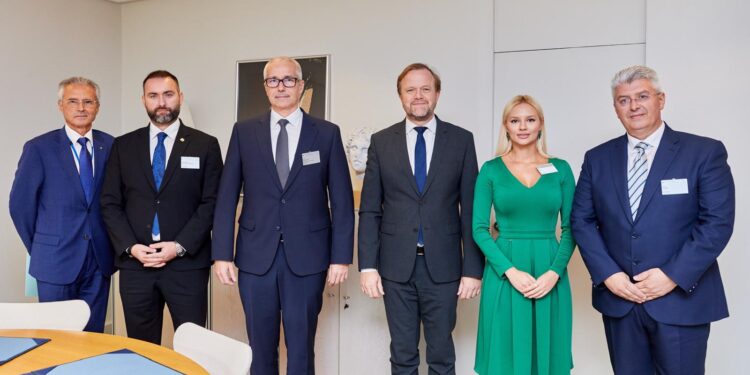 România semnează Convenția Consiliului Europei pentru protecția profesiei de avocat