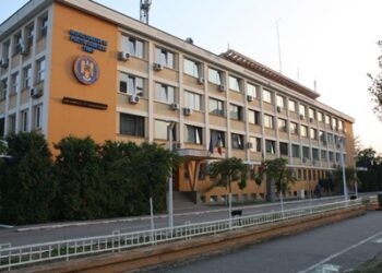 Foşti angajaţi ai IPJ Timiș, implicați într-o rețea de contrabandă cu aur