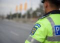 Fără permis și cu numere false, pe un drum din Timiș