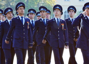 Se caută viitori polițiști