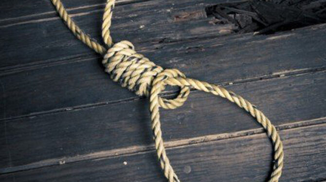 Bărbat salvat de la moarte de un polițist