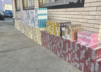 Captură impresionantă de țigări la vama Valcani