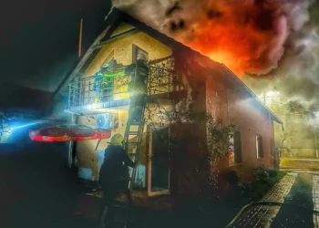 Un cabinet medical a luat foc în Șagu