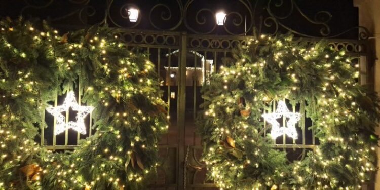 Târg Regal de Crăciun la Săvârșin