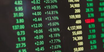 Bursa de Valori, în creştere cu 0,5%