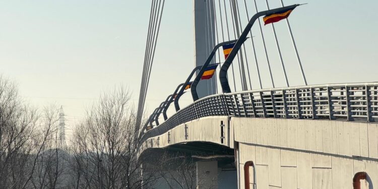 Pod deschis ilegal în Arad