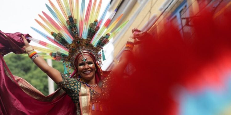 Începe Carnavalul de la Rio