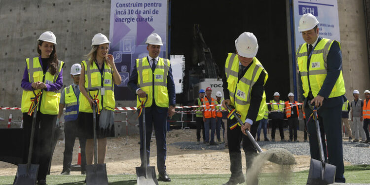 Fonduri UE pentru centrala de la Cernavodă