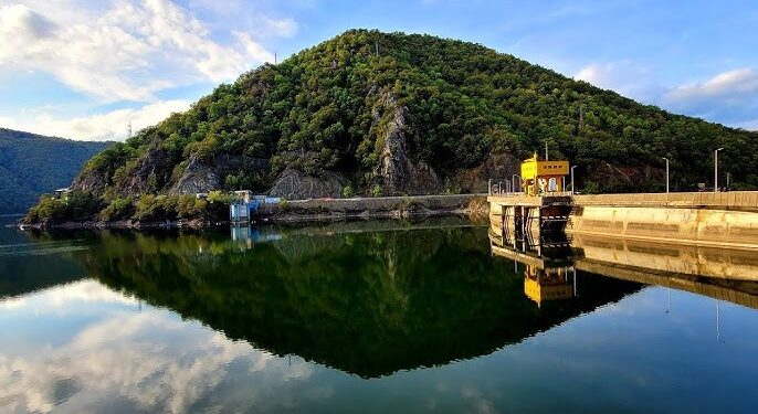 Contract Hidroelectrica și EDF