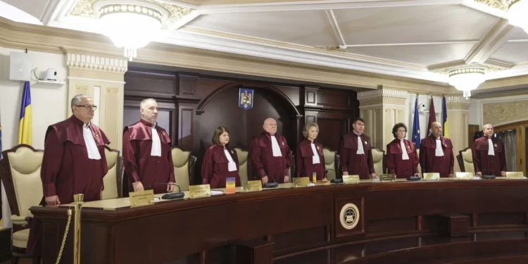 S-a deșteptat și Curtea Constituțională