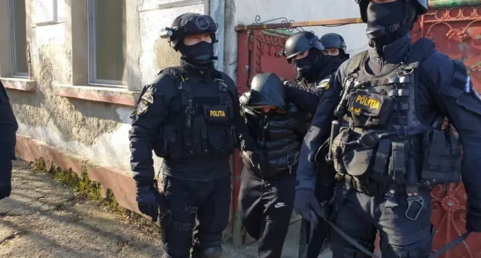 Traficant de droguri reținut
